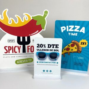 Display sobretaula amb peana PVC espumat